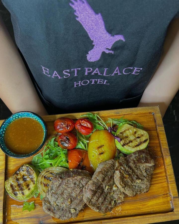 East Palace Hotel Almatî Exterior foto